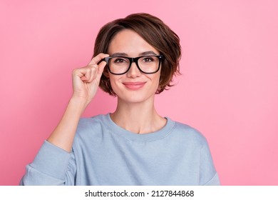 2,419 Woman eyeglasses trying young Images, Stock Photos & Vectors ...