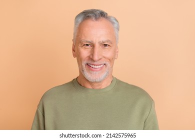 Photo Of Mature Cheerful Man Toothy Smile Cavity Protection Hygiene Dentist Clinic Isolated Over Beige Color Background