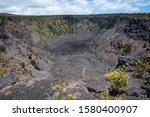 Photo of Pauahi Crater in Hawai