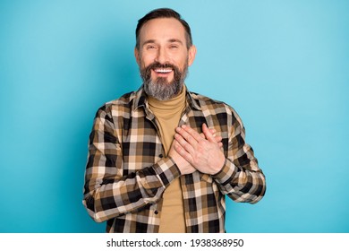 Photo Portrait Of Aged Man Pleased Laughing Thankful Happy Isolated On Vivid Blue Color Background