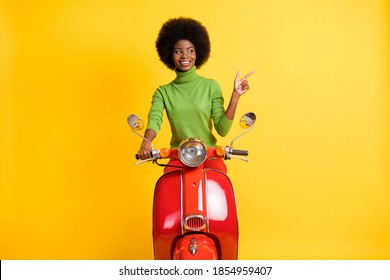 164 African american delivery motorcycle Images, Stock Photos & Vectors ...