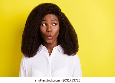 9,926 Whistling woman Images, Stock Photos & Vectors | Shutterstock