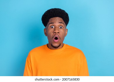 Photo Shocked Surprised Young Dark Skin Stock Photo 2007165830 ...