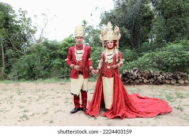 Photo Shoot For Instagram Portfolio, Wedding Reception During The Covid Period Mr. Julian And Mrs. Yosi In Lampung With The Concept Of Padang And Lampung Customs Running Smoothly 29 August 2021