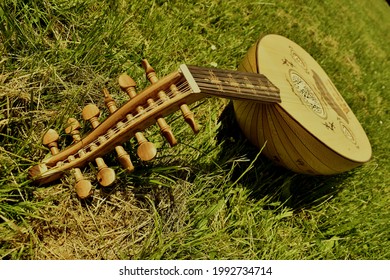 The Photo Shows A Musical Instrument - Arabic Lutes, Also Called Oud, Ud.