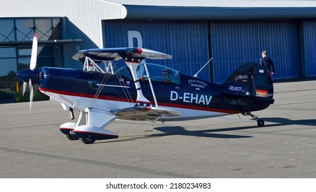 Photo Taken On July 07, 2022 In Chartres, Eure Et Loir, France.  Visit Of The Chartres Airfield And Discovery Of A Cessna Aircraft In The Garage Just Before A Takeoff.