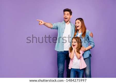Photo of three family members visiting zoo indicating funny animal wear casual clothes isolated purple background