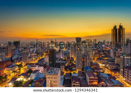 Photo top view Phnom Penh city Cambodia at Sunrise
