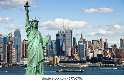 photo tourism concept new york city skyline with new york  statue of liberty