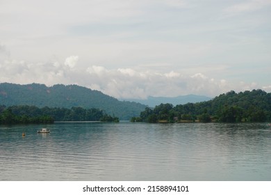 A photo in the vast Tasik Kenyir Lake in Terengganu, Malaysia which also happens to be the biggest manmade lake in the southeast Asia 