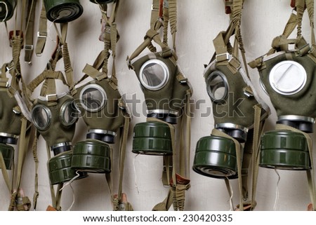Photo of the WW II gas mask 