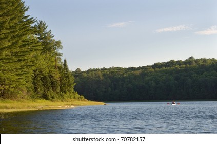 Idyllic Summer Day On Lake Wingra But >> Imagenes Fotos De Stock Y Vectores Sobre Lake In Wisconsin Idyllic Summer Day On Lake Wingra But >> Imagenes Fotos De Stock Y Vectores Sobre Lake In Wisconsin