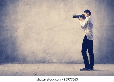 Photograph using a reflex camera - Powered by Shutterstock