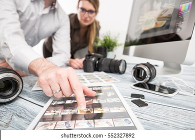 photographer journalist camera photo dslr editing edit designer photography teamwork team memories lighting shooting commercial contemporary shoot objects objective concept - stock image - Powered by Shutterstock