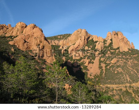 Photographs of the circuit plate of ANTHEOR, peak of the RUSSET-RED CAPE, rock St Barthelemy, in the solid mass of Esterel, VAR France.