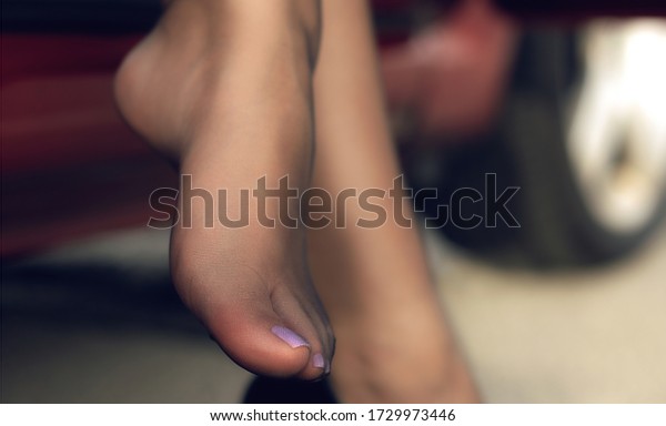 Pretty Feet In Stockings