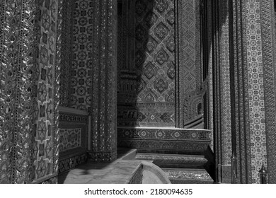   Photos Of The Grand Palace, Bangkok Thailand   , Black And White , Monochrome