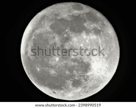 photos of the moon light 