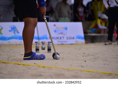 PHUKET THAILAND-NOV15:A Thailand Woodball At Karon Beach, Phuket, Thailand The 2014 Asian Beach Games At Karon Beach On NOVEMBER 15,2014 In Thailand