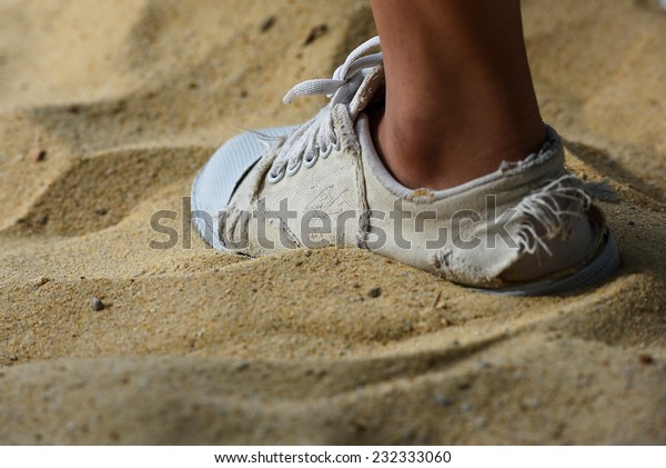 beach volleyball sand shoes