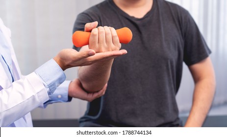 Physiotherapist Working Concept Doctor Patient Suffering Stock Photo ...