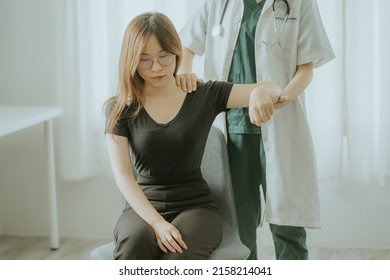 Physiotherapist Doing Physical Therapy Patient Patient Stock Photo ...