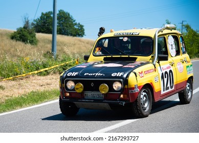 Piacenza, Italy,2022,june Silver Flag Historical Car Parading, Renault 4 Paris Dakar