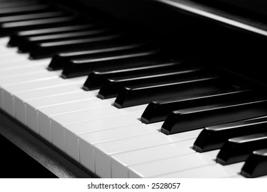 Black And White Piano Images Stock Photos Vectors Shutterstock