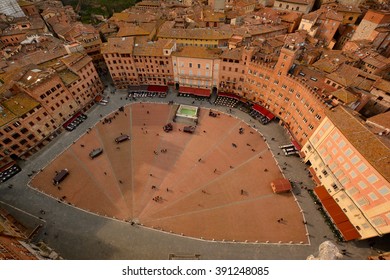 Piazza Del Campo