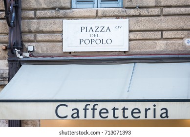 Piazza del Popolo sign on a building wall.