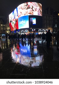 Picadilly Circus, London On 16 Feb 2018 Crowd Gathered After Rain Stops