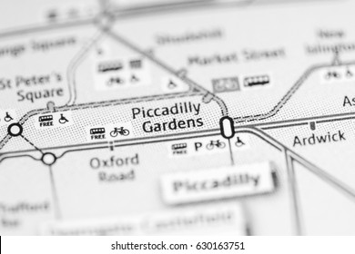 Imagenes Fotos De Stock Y Vectores Sobre Piccadilly Gardens