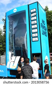 Pickerington Ohio July 17, 2021
Picktown Pooloza Festival
Carvana Car Vending Machine.