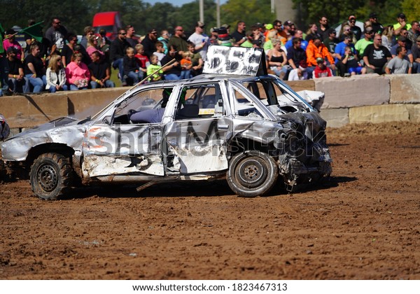 Pickett, Wisconsin / USA - September 18th, 2020:\
hollywood motorsports entertainment held their annual paws for the\
cause demolition derby.\

