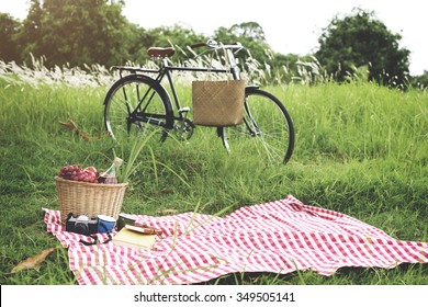 Picnic Basket Handbag Vacation Leisure Lifestyle Concept - Powered by Shutterstock