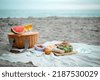 beach picnic food