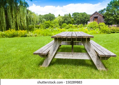 Picnic Table 