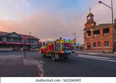 Picton, NSW / Australia Dec 06 2019:  Fire Truck Attending Green Wattle Creek Bush Fire Emergency In Wollondilly. 