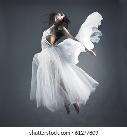 Picture A Beautiful Fairy Flying Girl In White Dress