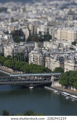 The picture of the bridge of the Seine River at the Eiffel Tower using the tilt shift lens did not have any filter effect. Stock fotó © 