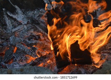 Picture Half Fire Half Coals Stock Photo 1851712699 | Shutterstock