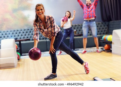 Picture Showing Friends Playing Bowling Stock Photo 496492942 