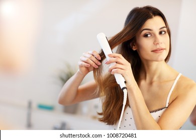 Hair Straightening Images Stock Photos Vectors Shutterstock