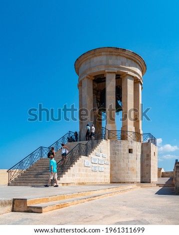 A picture of the Siege Bell War Memorial (Valletta).