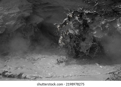 Picture Taken At Yellowstone National Park Shows An Eruption From A Mud Volcano, Where Gas Rises Up To The Surface, Making The Mud Splatter Beautifully.