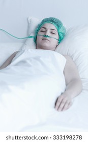 11,645 Patient sleep on the bed in hospital Images, Stock Photos ...