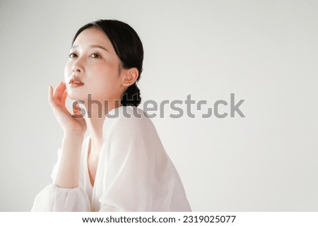 Pictures of beautiful Japanese women in profile. Close-up cut of the upper body against a white background.
