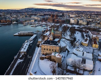 Pictures Of Oslo City (Norway) During Winter  (day And Night)