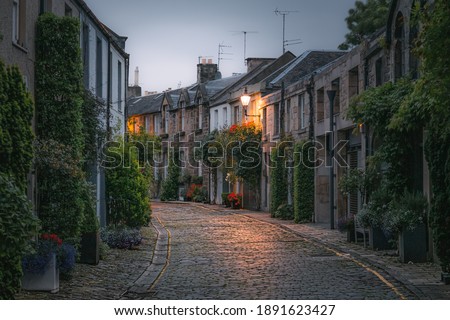 The picturesque and quaint Circus Lane in the Stockbridge neighbourhood of Edinburgh, Scotland