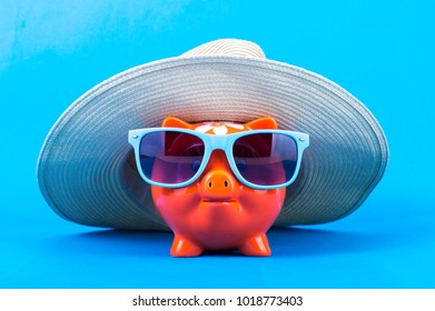 Pig Piggy Bank In Glasses